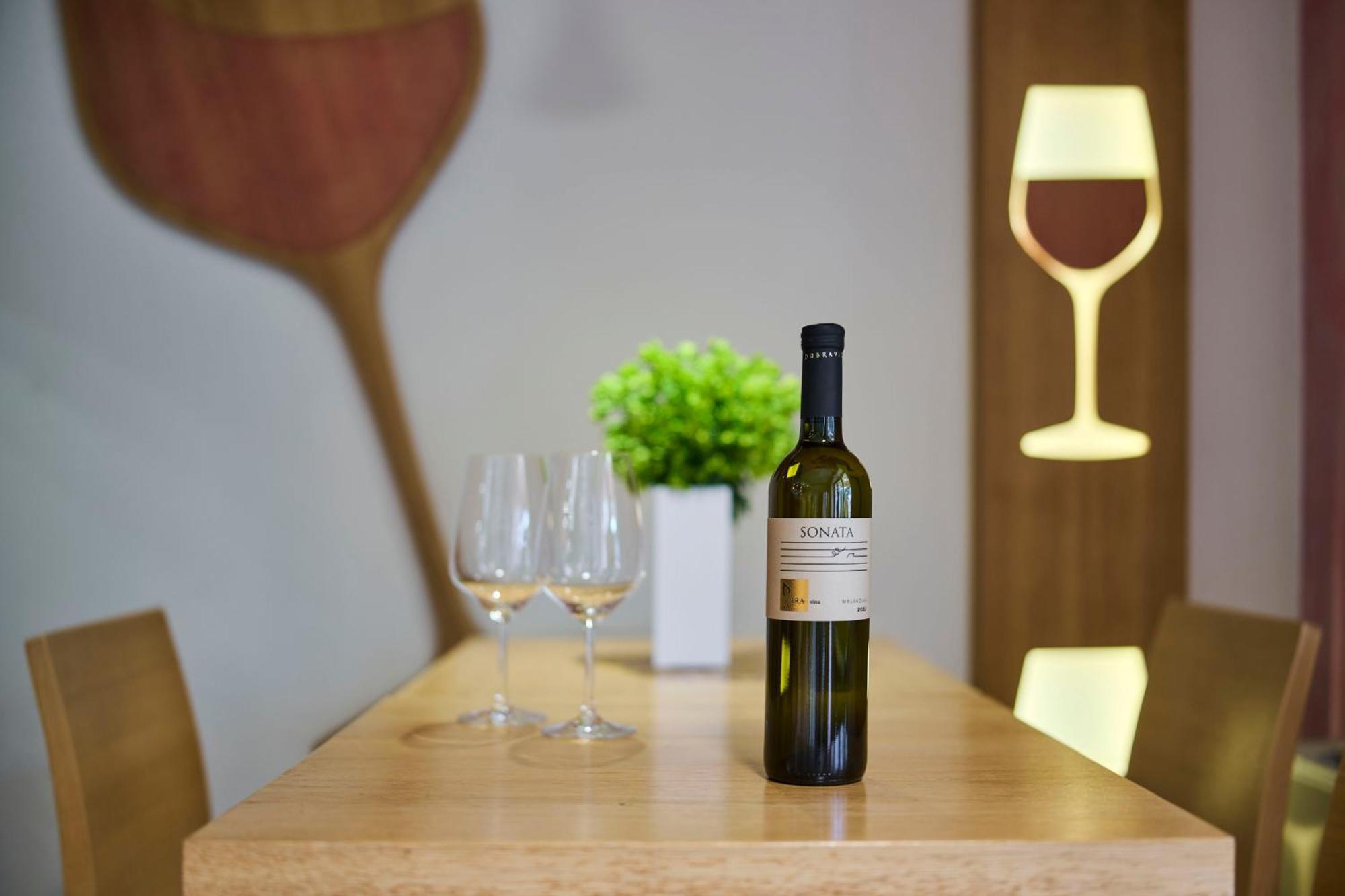 Villa Dobravac Wine Estate Rovinj Buitenkant foto